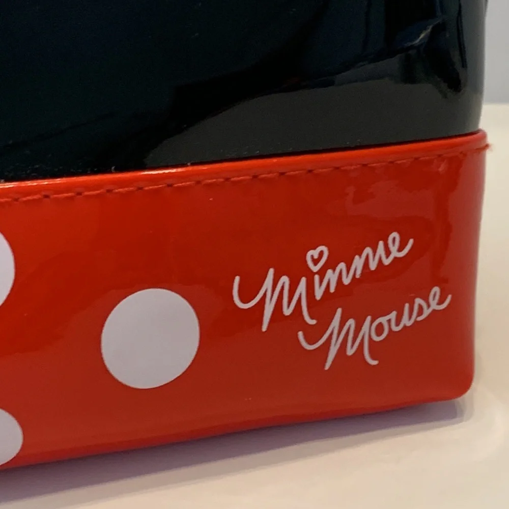 The Crème Shop Disney Minnie Mouse Dome LIMITED EDITION Makeup Pouch